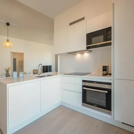 Bright 2br With Terrace For 5 오스텐드